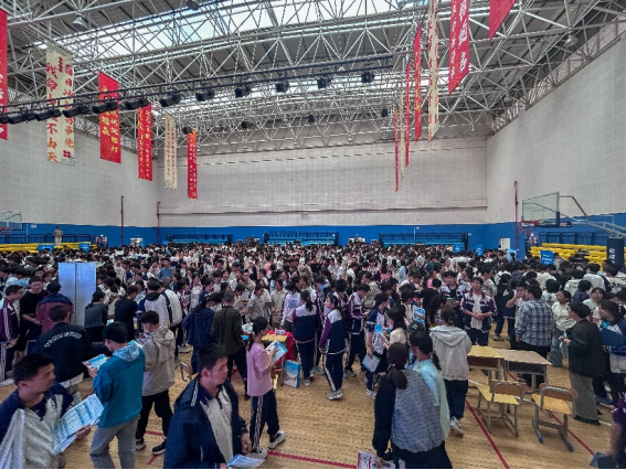 持续深耕云南生源市场——药学院赴云南多地开展春季招生宣传工作